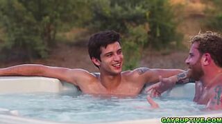 Elliot Finn makes love with Riley Mitchel