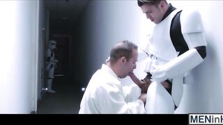 Luke Skywalker gets gangbanged and bathed in hot trooper cum