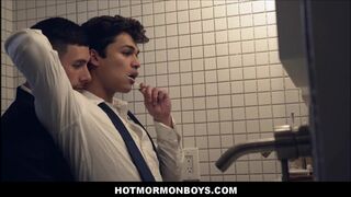 Two Hot Mormon Boys Fuck In Bathroom