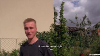 Blonde Euro Jock Gets Some Good Money For Raw Sex