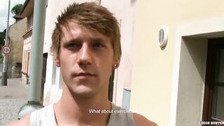 Muscular Jock Takes A Big Dick Up His Smooth Behind