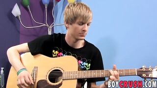 Twink Liam Summers leaves guitar to masturbate and cumshot