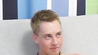 19y twink amateur Luke Anderson masturbates and cums solo