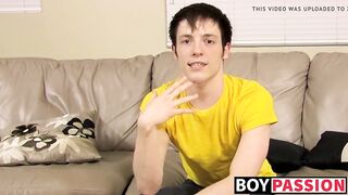 Solo masturbation and cumming with twink Jesse Jordan