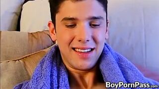 Twink Ryan Scott fucks balls deep hard after blowjob