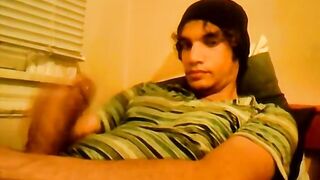 Horny twink casts a sexy jerking show