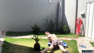 Adorable twink Henry Evans cums while masturbating outdoors