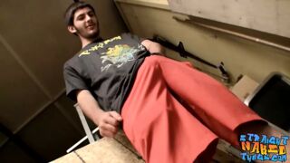 Straight thug Daniel Delong cums after masturbating solo