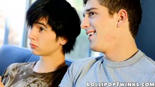 Twinks Levon Meeks and Aidan Rayne anal breed hard