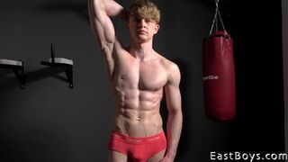 Casting - Perfect Muscular Boy