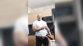 Bodybuilder Friend Mr Guru Get Sucked off Again Dexterxxl