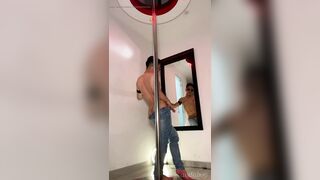 Stripper Dances Naked in Pole Dance