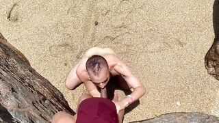 Blowjob in the beach