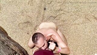 Blowjob in the beach