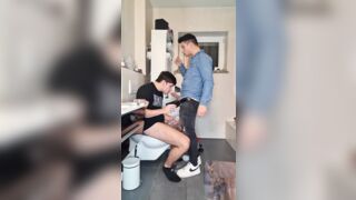 Gay Fun in the Bathroom: 2 Cocks and 2 Cumshots in a Flashlight