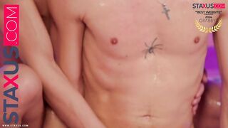 Twink :: Sensual massage with my friend. EXTREMELY HOT